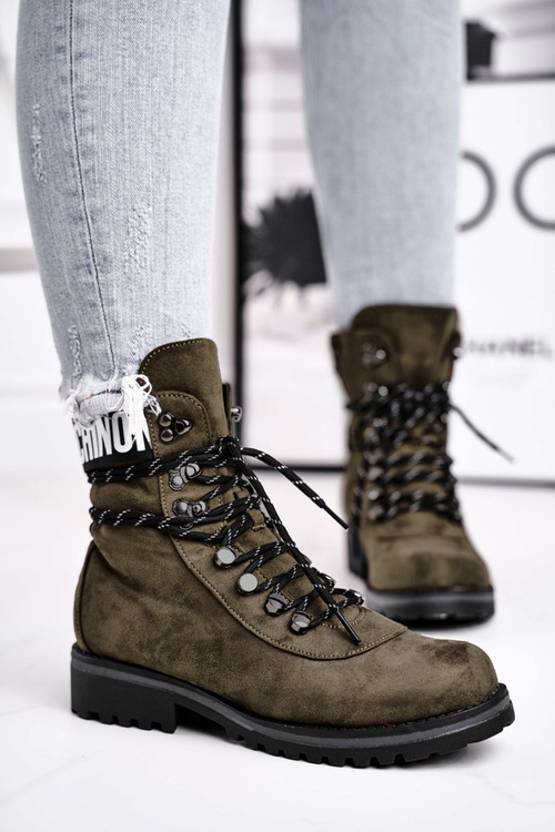 Жіночі черевики на плоскій підошві на блискавці зеленого кольору