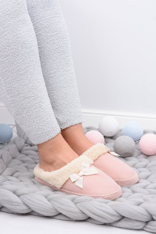 Жіночі шльопанці з флісом і метеликом SOXO рожеві