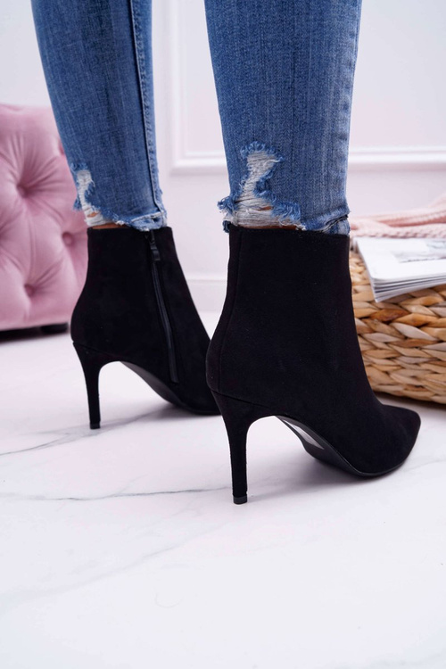 Жіночі чоботи на шпильці замшеві Famaq