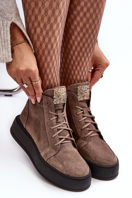 Жіночі чоботи на шнурівці з шкіряним орнаментом темно-бежеві Nicole 2833