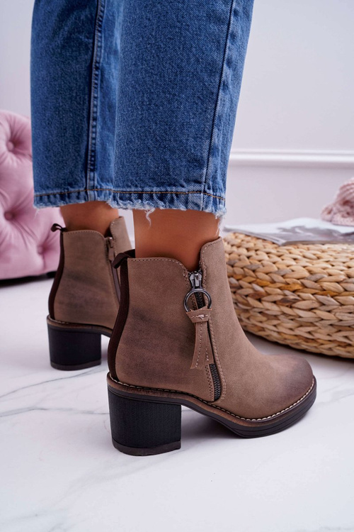 Жіночі валяні утеплені чоботи на шпильці бежеві Delia