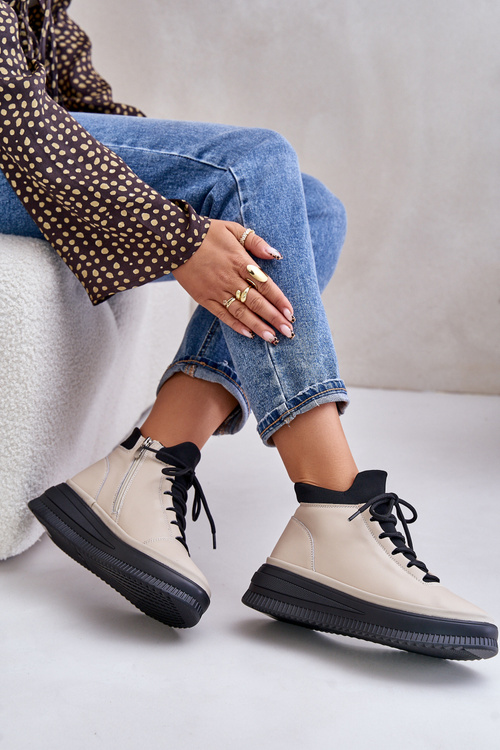 Легке шкіряне спортивне взуття на платформі бежеве Artiker 55C0554