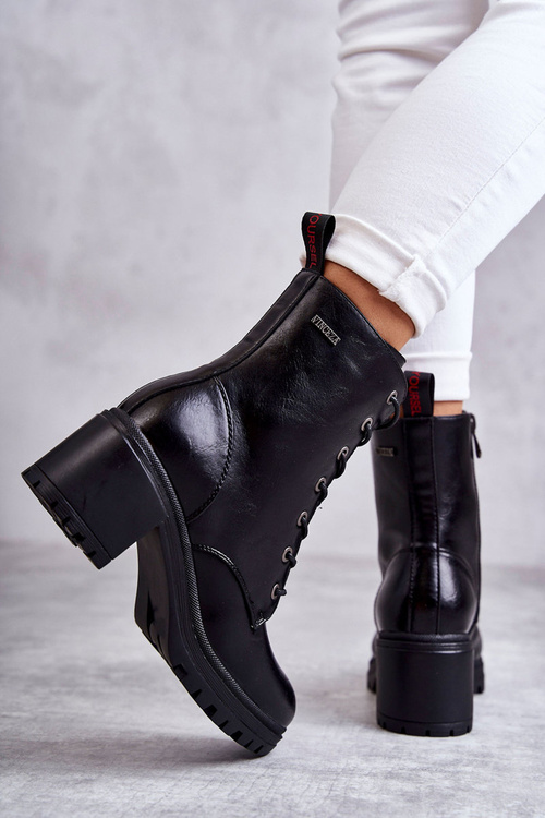 Жіночі теплі черевики на високому каблуці чорні Grethe