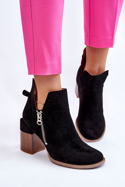 Замшеві черевики на масивних підборах чорні Camden