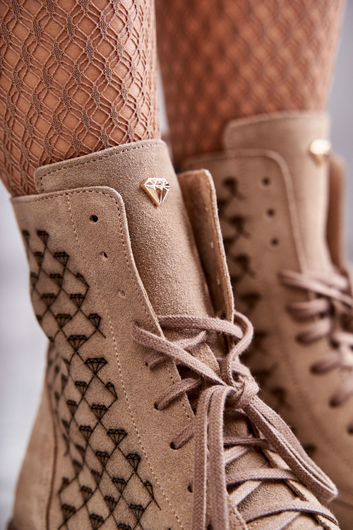 Чоботи замшеві на шнурівці Ніколь 2751 Бежеві