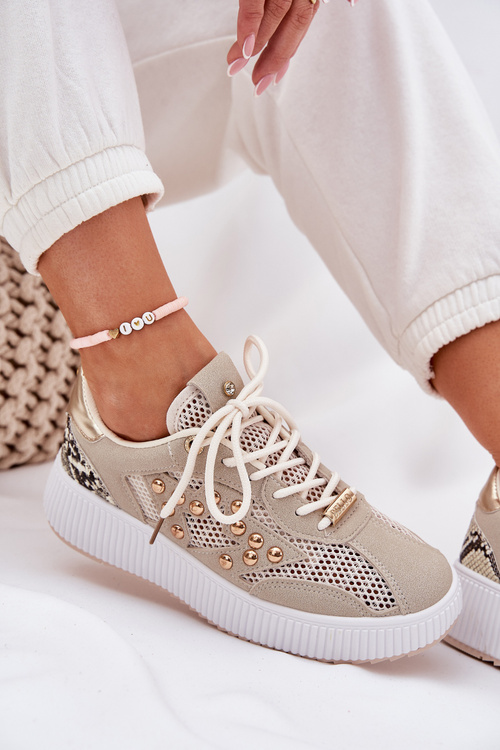 Жіноче Спортивне Взуття З Сіткою І Шипами Бежеві Огалда