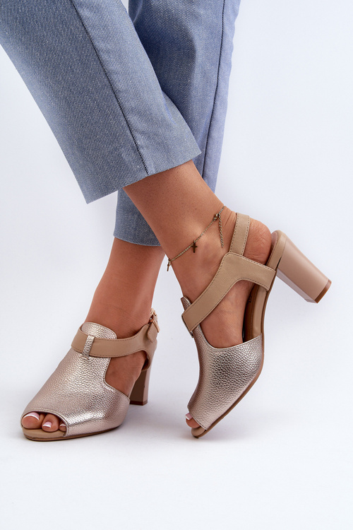 Жіночі босоніжки на високому каблуці з еко шкіри Gold Queenmarie