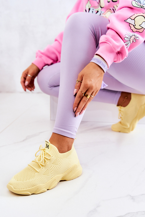 Спортивне взуття Кросівки Тканина жовта Nolene