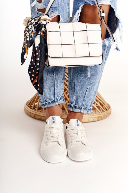 Жіночі низькі кросівки Big Star DD274451 Білі