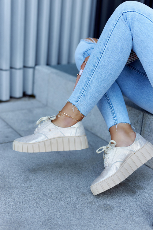 Шкіряне взуття на платформі Бежево-золотий Гіпноз