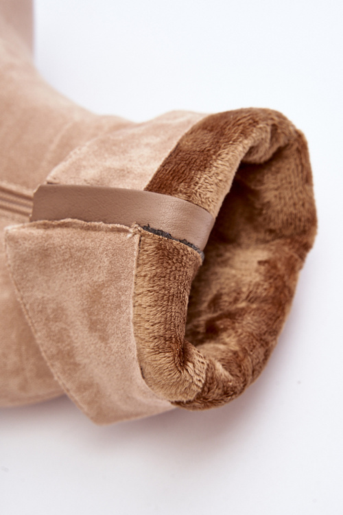 Жіночі утеплені чоботи з рюшами на шпильці бежеві Shavy