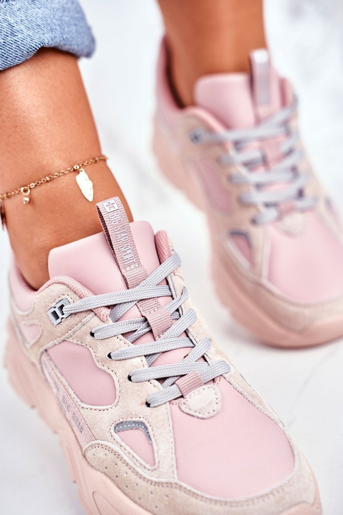 Жіноче спортивне взуття Кросівки Big Star GG274655 Рожеві