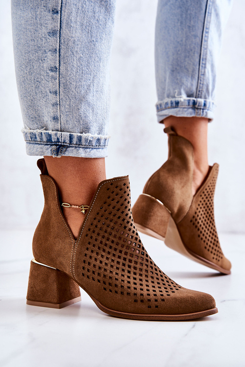 Замшеві ажурні чоботи Lewski Shoes 3165 Camel