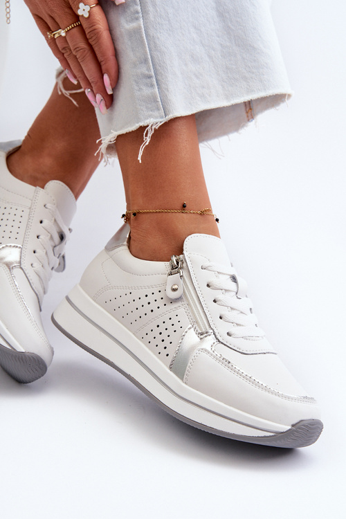 Жіночі шкіряні кросівки на платформі білого кольору Ligustra