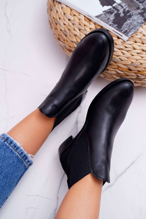 Чоботи жіночі шкіряні Maciejka чорні 04359