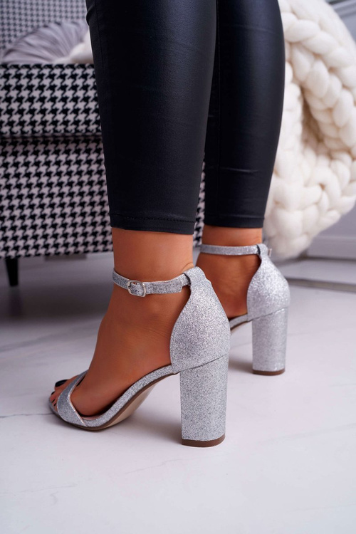 Жіночі босоніжки на шпильці Парча Срібний Берглат
