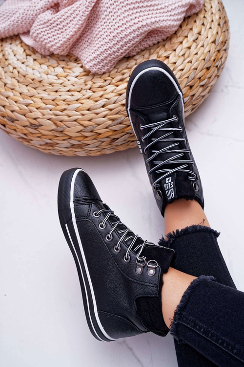 Жіночі високі кросівки Big Star чорні утеплені EE274410