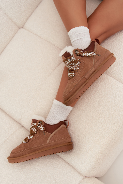 Замшеві жіночі зимові чоботи з хутром і товстими шнурками Vinceza 97963 Camel