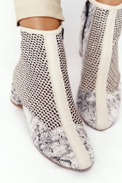 Плетені чоботи на каблуці Maciejka 04937-03 Бежеві