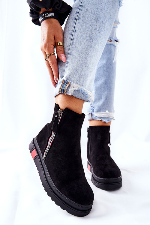 Чорні замшеві черевики Nessa на платформі