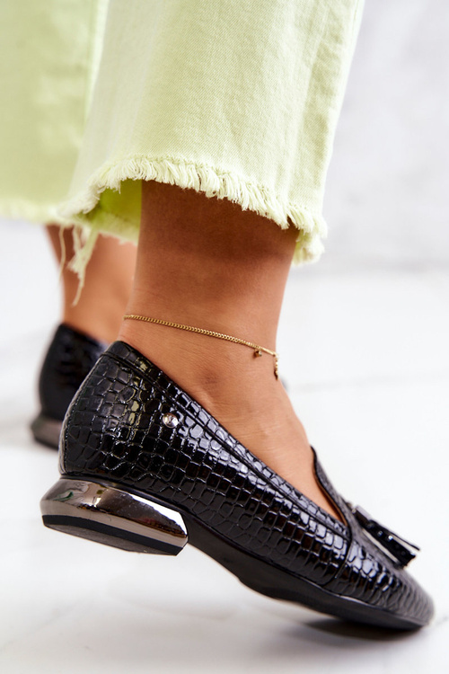 Лаковані мокасини з крокодиловим малюнком і бахромою, чорний Pharell