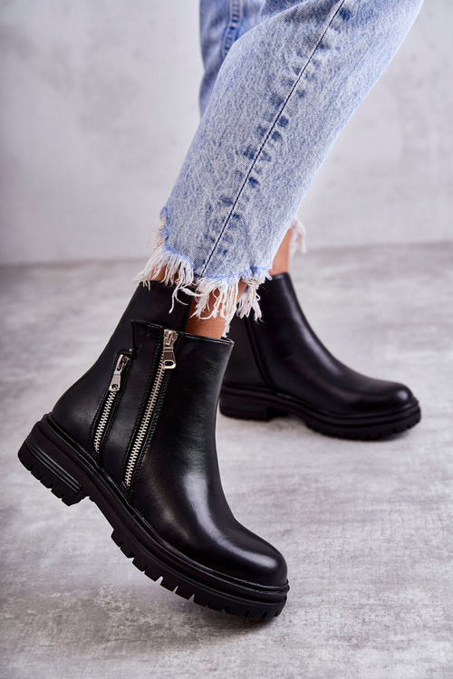 Жіночі шкіряні черевики на блискавці чорного кольору Navarra