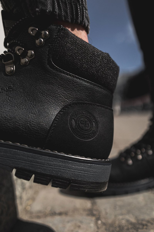 Чоловічі черевики Trappers Cross Jeans чорні EE1R4081C