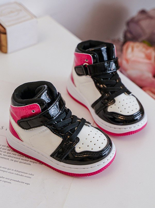 Дитяче блискуче спортивне взуття Milara рожево-білого кольору