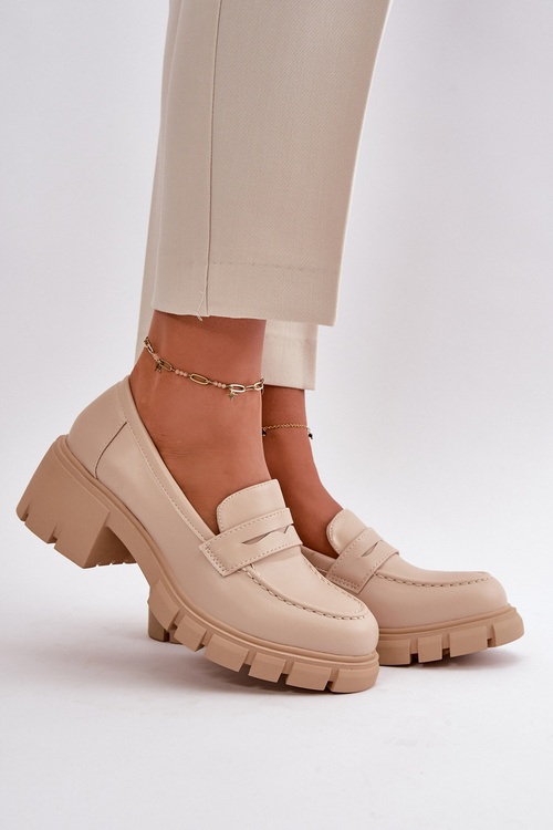 Жіночі туфлі на низьких підборах з еко шкіри Menloa бежевого кольору