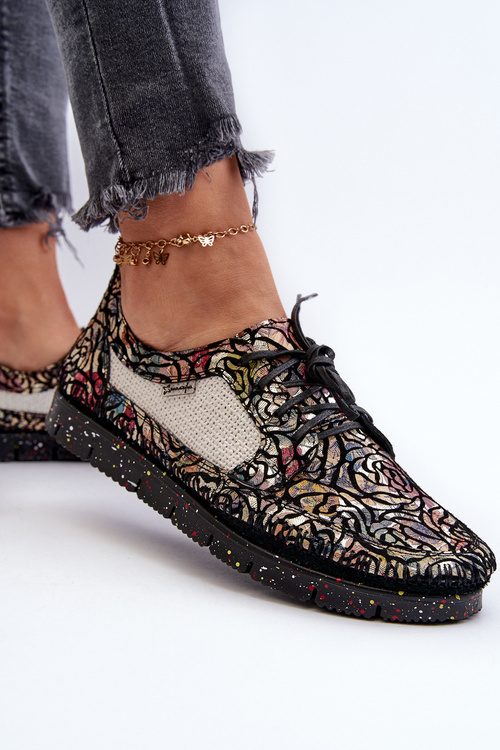 Жіночі лофери з малюнком Maciejka 06347-01 Чорні