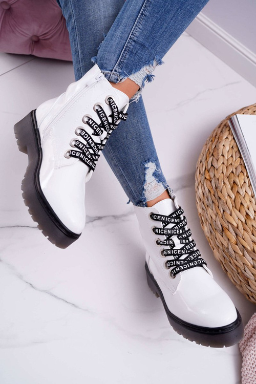 Жіночі лаковані білі черевики Sergio Leone TR726 на плоскій каблуці