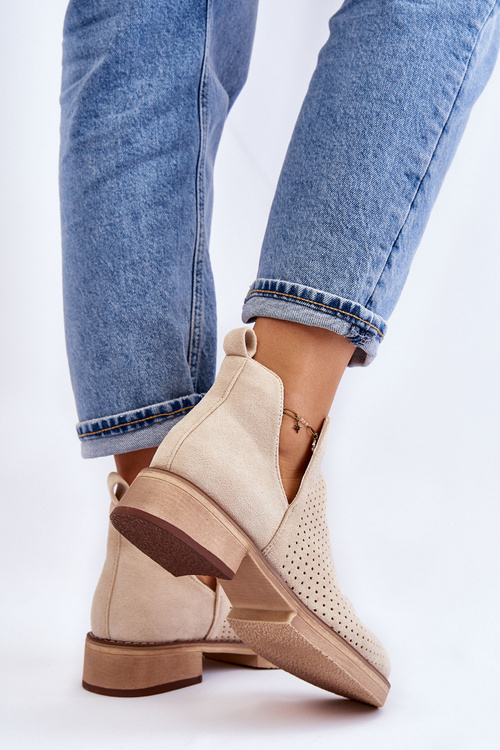 Замшеві ажурні чоботи на плоскій підошві бежеві Angie