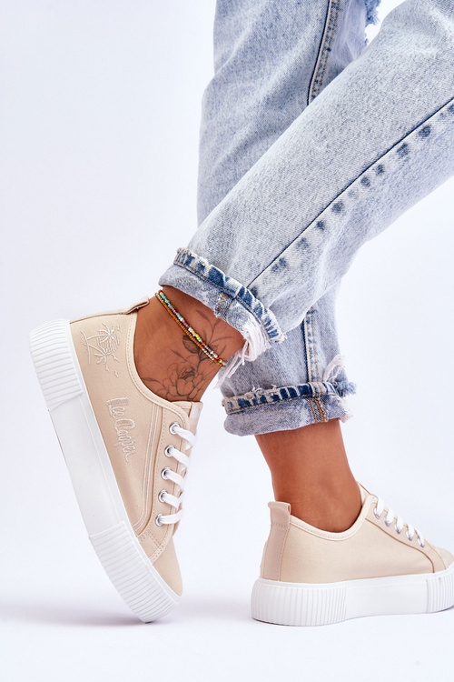 Зручні кросівки на платформі Lee Cooper LCW-23-31-1808L Бежеві