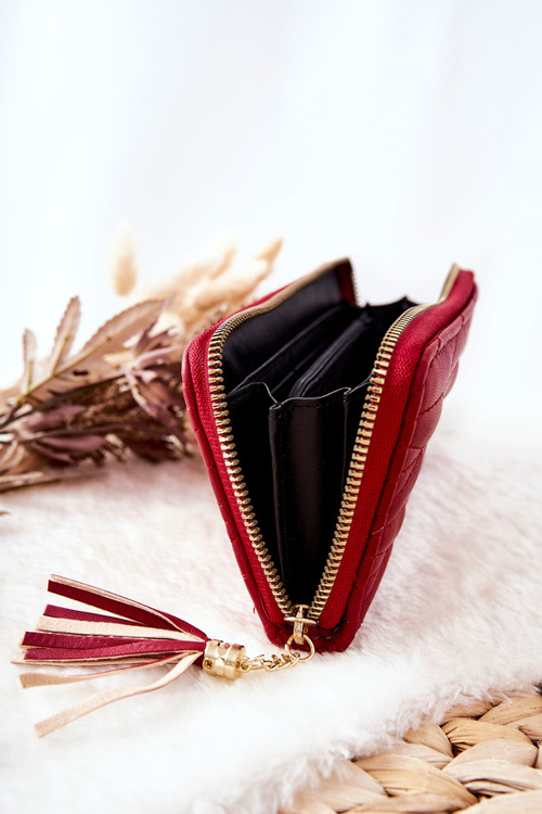 Великий стьобаний гаманець на блискавці з ремінцем червоного кольору