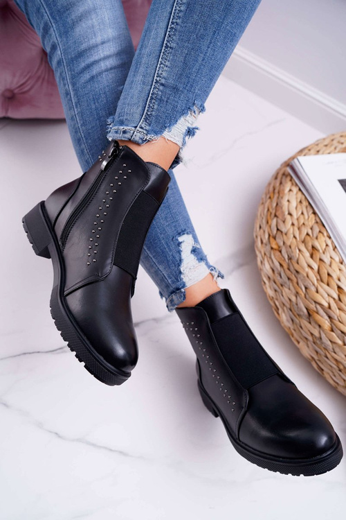 Жіночі чоботи на плоскій каблуці з клепами чорні Sergio Leone BT519