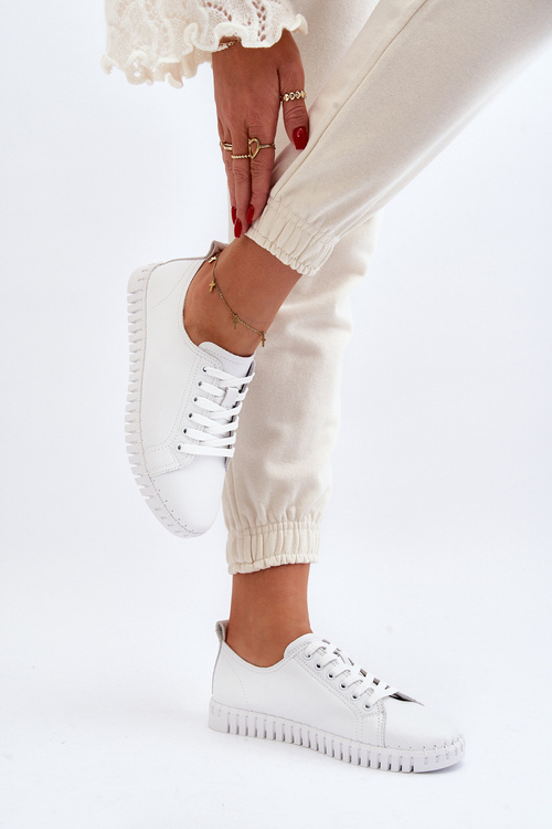 Білі жіночі шкіряні кросівки Xenobia