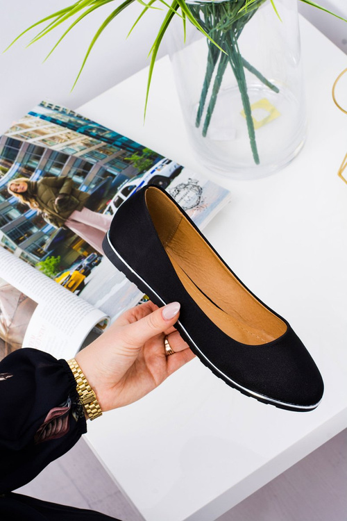 Жіночі елегантні атласні чорні балерини Comiko