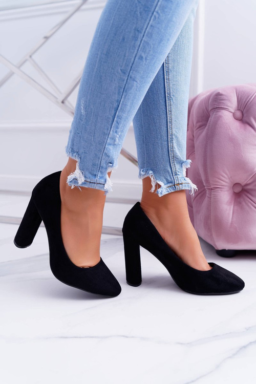Жіночі шкіряні замшеві чорні туфлі Verdi на шпильці