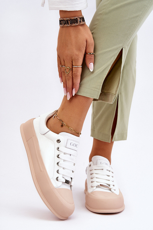 Жіночі лаковані кросівки на платформі GOE LL2N4020 Білі