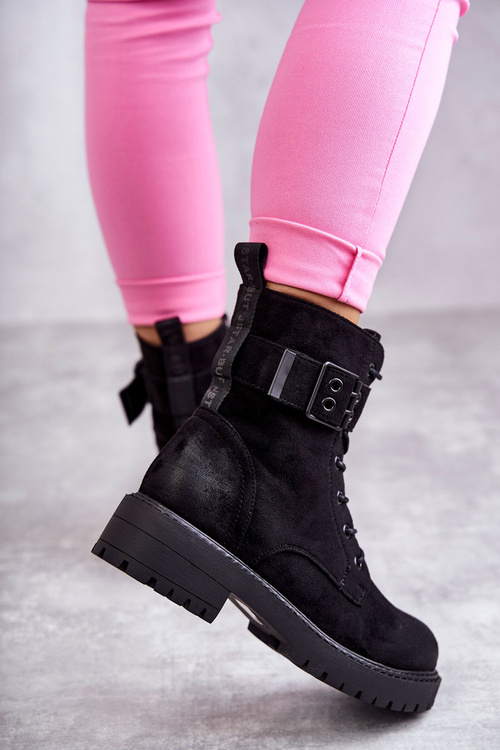 Жіночі замшеві чоботи на плоскій підошві на шнурівці чорні Firmina