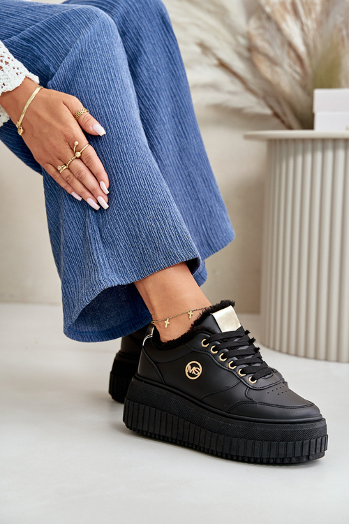 Кросівки жіночі спортивні утеплені на масивній підошві Чорні Ardiela