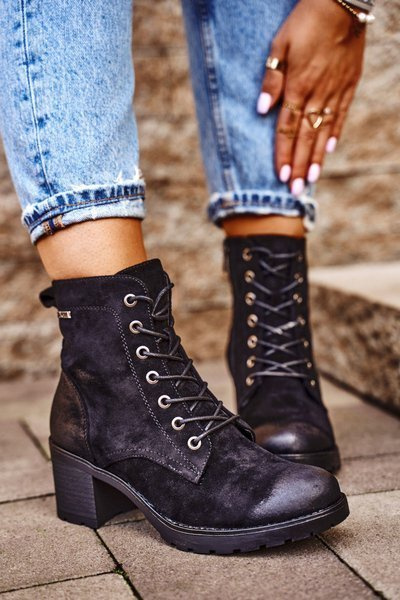 Чоботи жіночі на високих підборах Чорні Vertigo