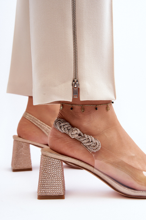 Елегантні туфлі з гострим носом D&A MR91292-1 Champagne