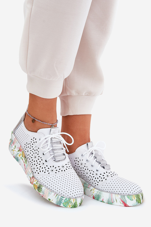 Жіноче Шкіряне Взуття На Танкетці Artiker 56C1799 Біло-Сріблясте