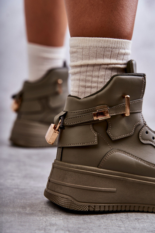 Жіноче тепле високе спортивне взуття зеленого кольору Lexa