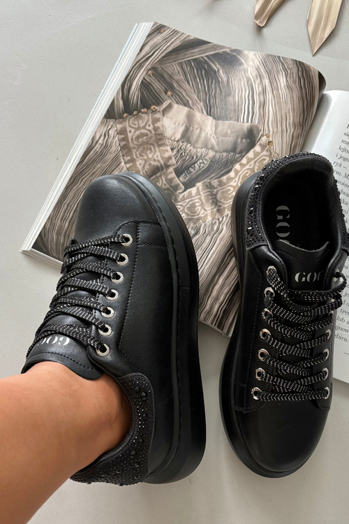 Жіночі кросівки з натуральної шкіри GOE OO2N4004 Чорні