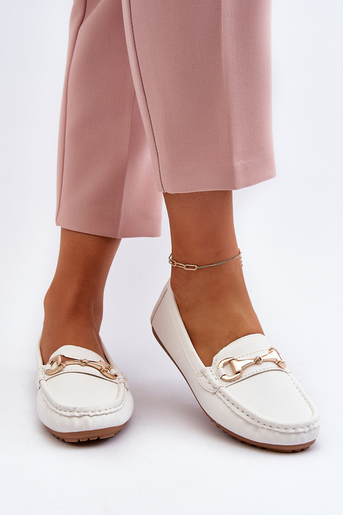 Жіночі класичні мокасини з екошкіри білого кольору Demese