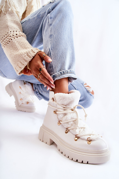 Шкіряні теплі черевики білого кольору Arisa