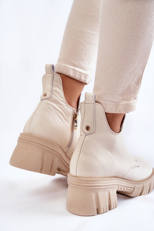 Чоботи жіночі шкіряні з декором світло-бежевий малей