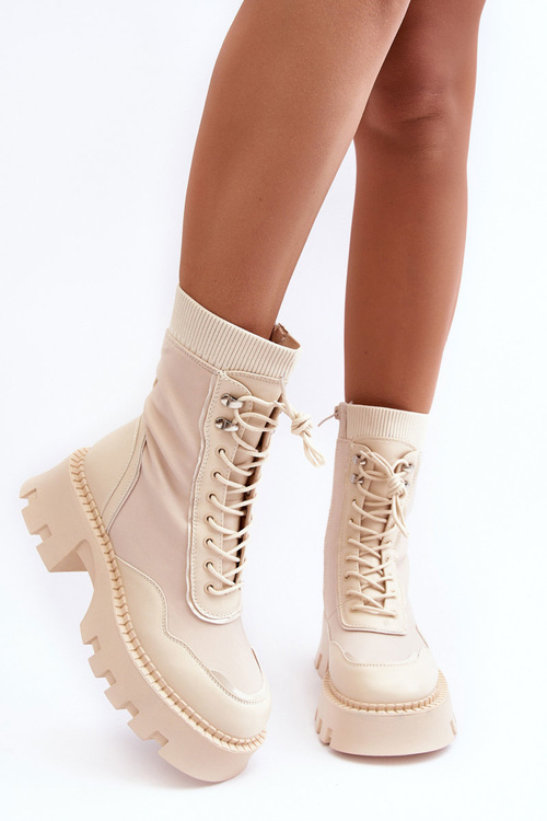 Жіночі шкіряні масивні чоботи бежеві Seloma